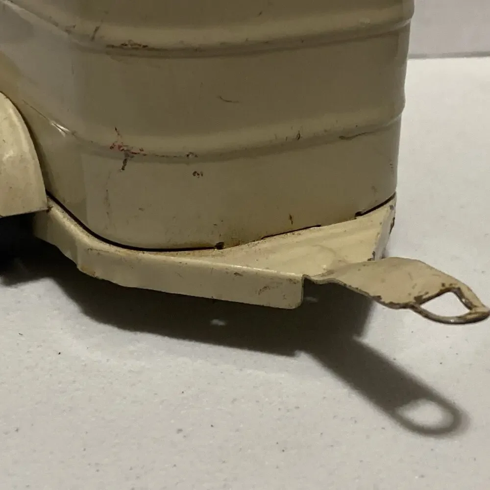 Vintage Tonka Toys Press Steel Farm Horse Trailer Tiger Stripes